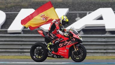 Alvaro Bautista 6