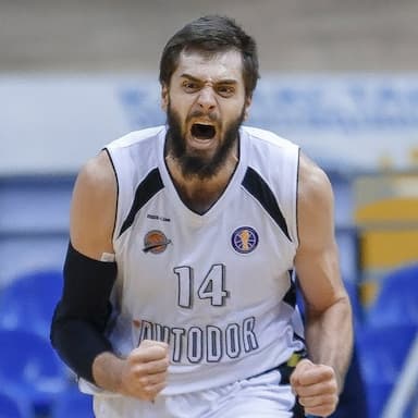 Evgeniy Minchenko 1