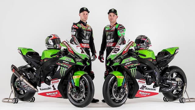 Kawasaki Racing Team artwork 5
